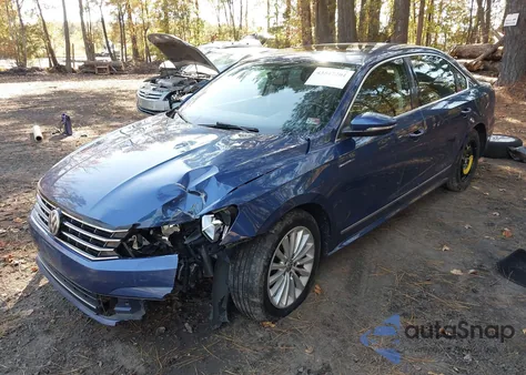 2016 Volkswagen Passat 1.8T Se z USA, uszkodzony, nr VIN 1VWBT7A37GC010211